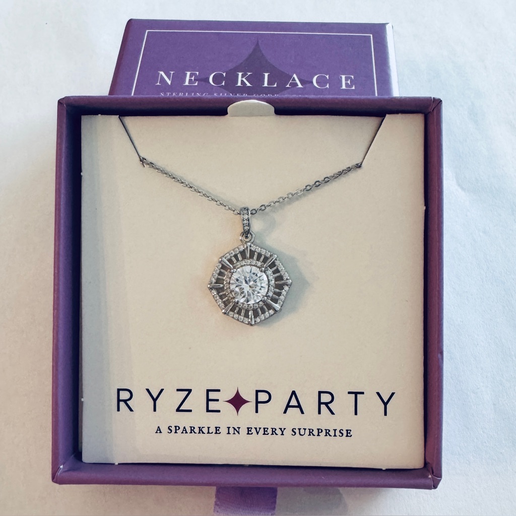 Nwt Revealed Ryze Party Sterling White Frost Necklace 25$